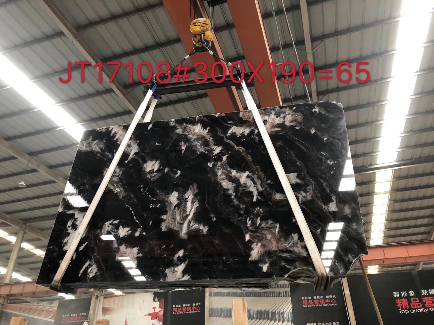 {Dcms_Products.Products_Title}